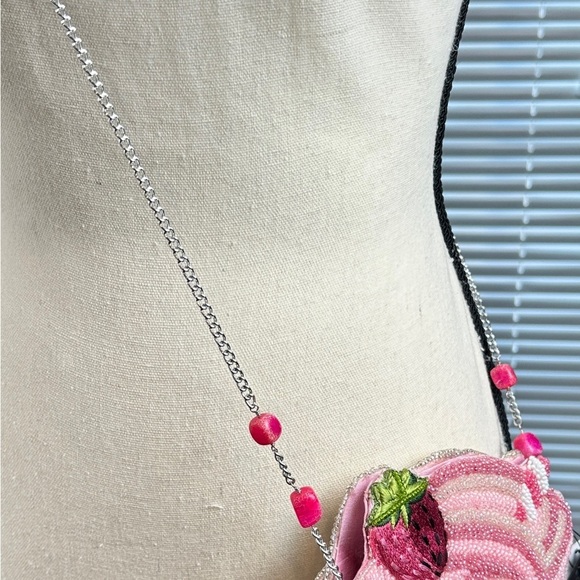 👸👸👸Mary Frances Pink and Cream Beaded Ice Cream Sundae Bag (Brand New) - Picture 9 of 15